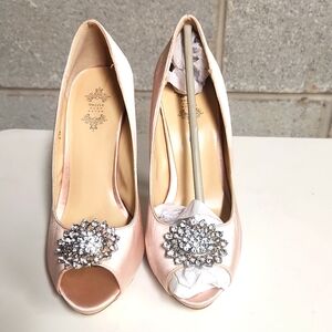 Pink wedding shoes